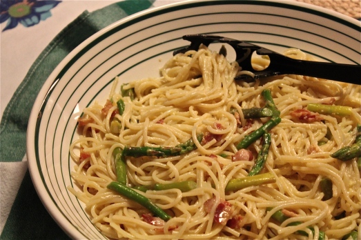 Spaghetti Carbonara with Asparagus
